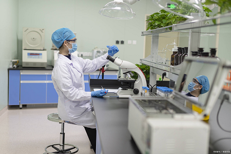 Изменети Cary-Blair Transport Media за сигурен ентеричен патоген транспорт